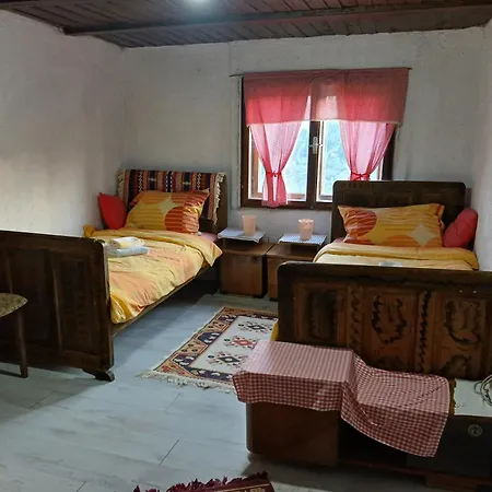 Etno Kuca Milidrag Ferienhaus Foca